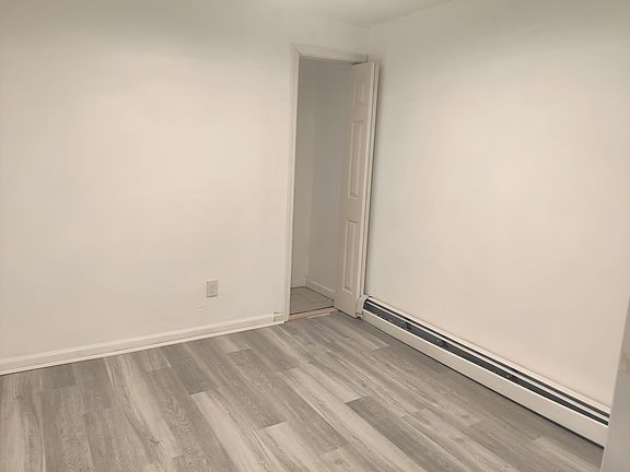 bedroom with closet