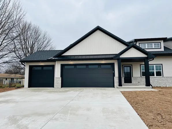2970 Sitka St, Green Bay, WI 54311