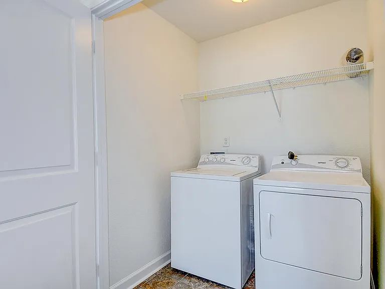 5416 Safe Harbour Way — Photo 29