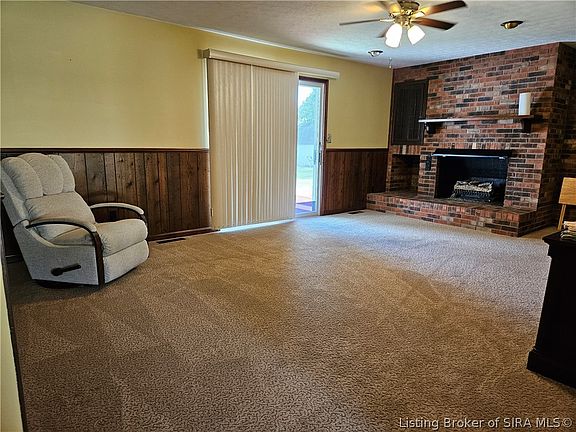 3rd image of 2312 Cherry Drive