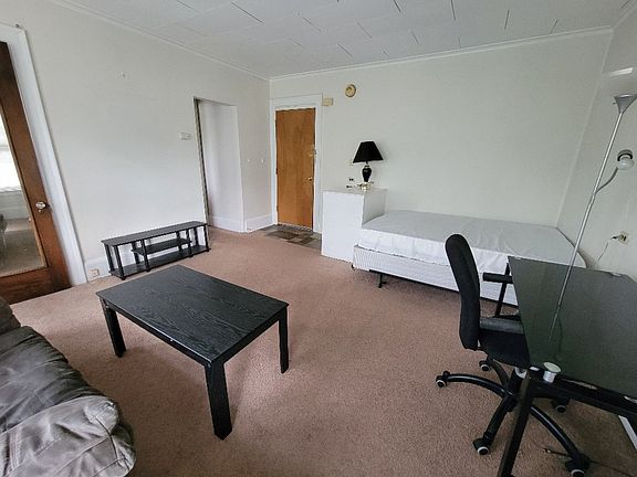 3rd image of 205 Comstock Ave APT 5