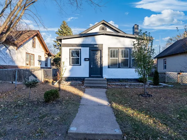 3246 Bryant Ave N, Minneapolis, MN 55412