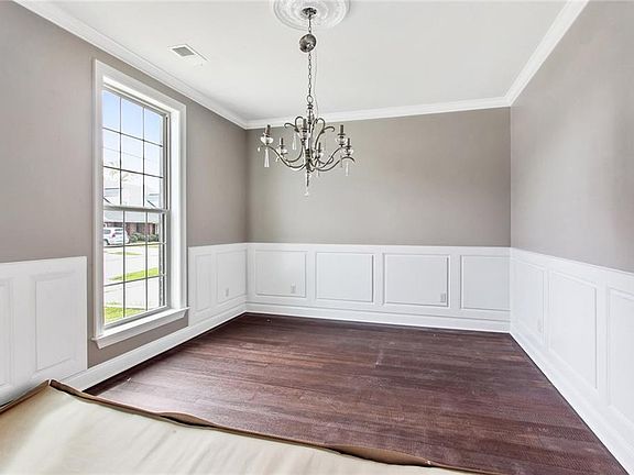 2nd image of 1616 Green St