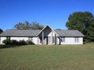 300 Tor Dr, Warner Robins, GA 31093