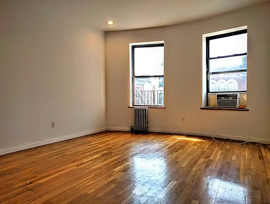 Rented by Union Square Property Management | media 3