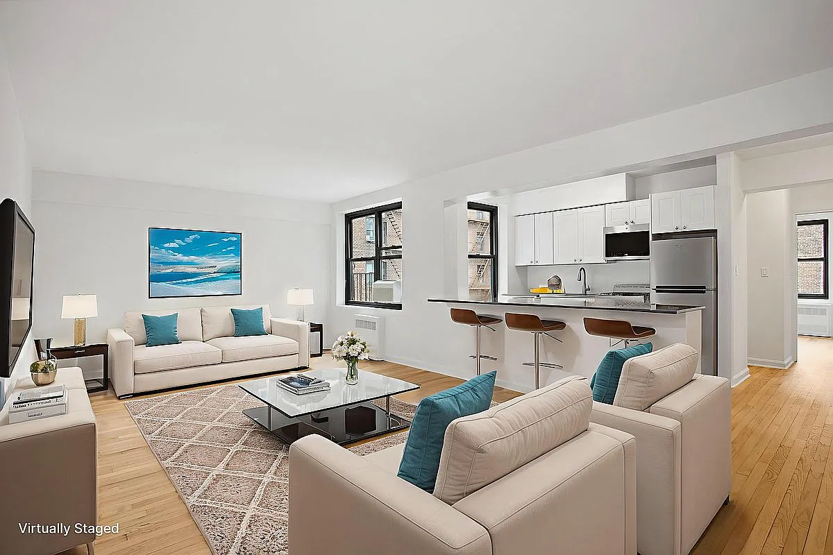4489 Broadway APT 5E photo 1