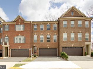 6679 Bartrams Forest Ln, Haymarket, VA 20169