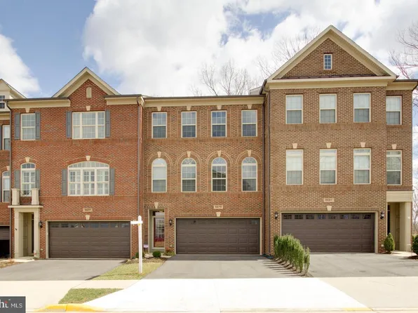 6679 Bartrams Forest Ln, Haymarket, VA 20169