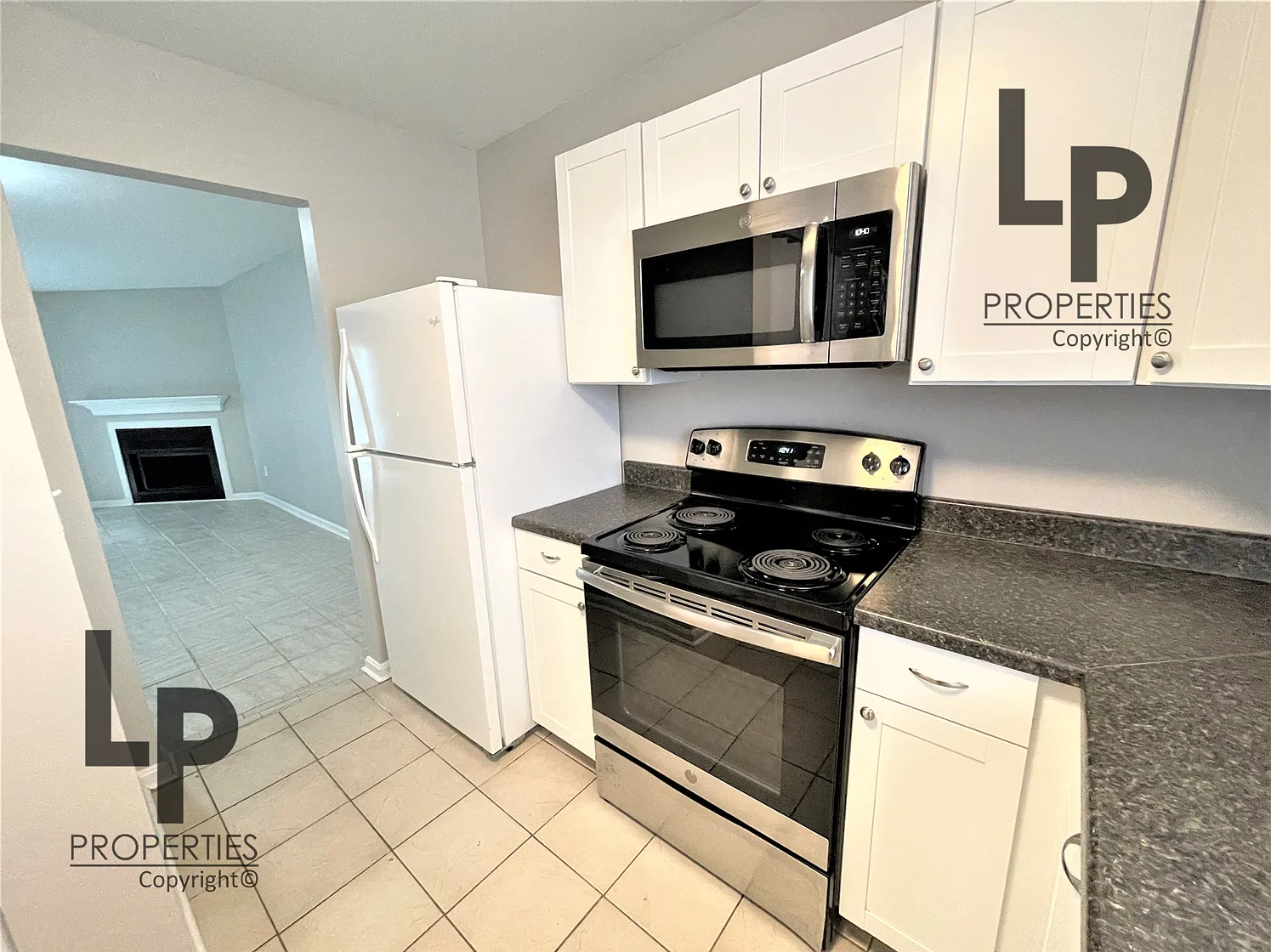 1488 Deer Lake Circle - 1488 — Photo 4