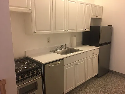 Rented by Level Group | media 14