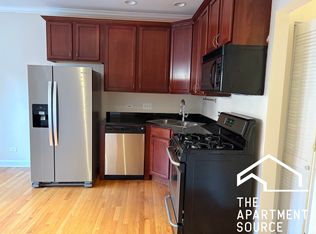 3242 N Clifton Ave #1N, Chicago, IL 60657