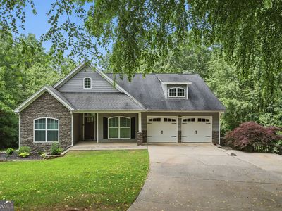 825 Signature Dr, Mount Airy, GA, 30563