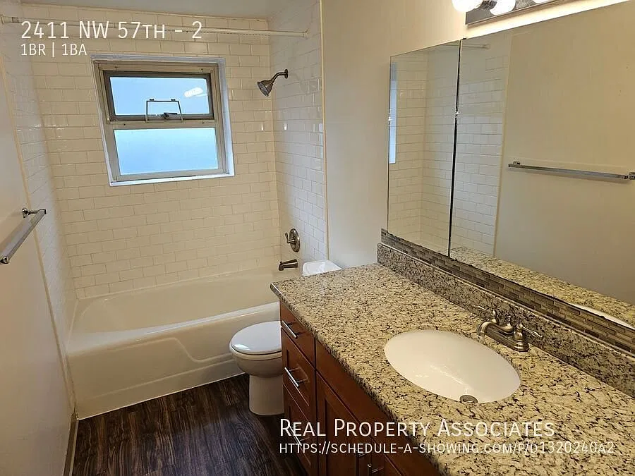 Remodeled 1 Bedroom Apartment In Ballard. *950 Square Feet Of Livable Space! — Photo 3