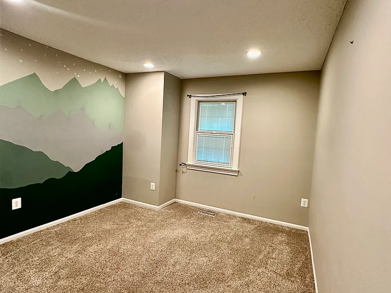 3070 Tecumseh Ct — Photo 17