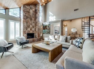 6147 Twin Oaks Cir, Dallas, TX 75240