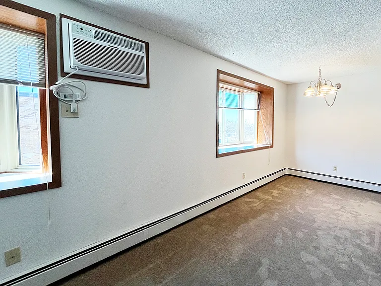 Cherry Ridge Apartments — Photo 22