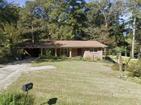3975 Phylis Pl, Decatur, GA 30035