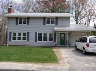 4 Marie Dr, Coventry, RI 02816