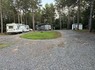 W8560 Oak Ridge Rd, Black River Falls, WI 54615