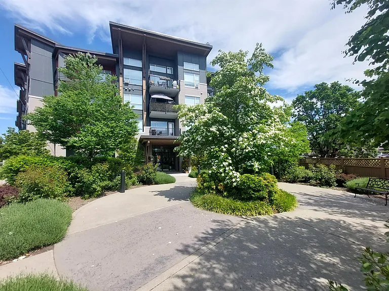 2885 Jacklin Rd — Photo 1