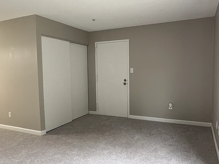 57 Village Brook Ln #5 — Photo 11