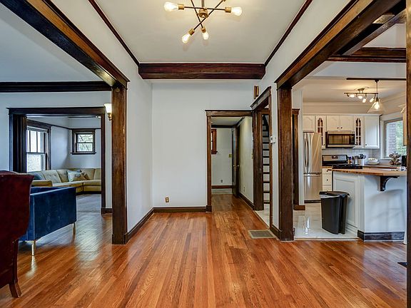 3rd image of 3618 Pennsylvania Ave APT 1