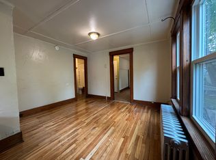 25 Oak St E #D, Franklin, NH 03235