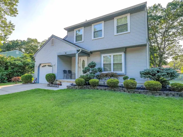 441 Vine Ave, Galloway, NJ 08205