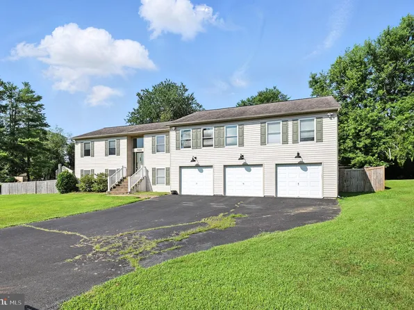 7314 Westmoreland Dr, Warrenton, VA 20187