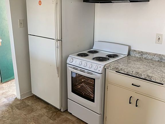 5th image of 9239 Hillside St #G