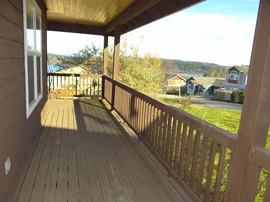 4th image of 4824 Brittney Dr