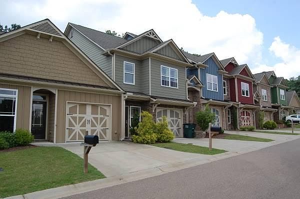Blue Unit is the one for rent Dec1, 2018