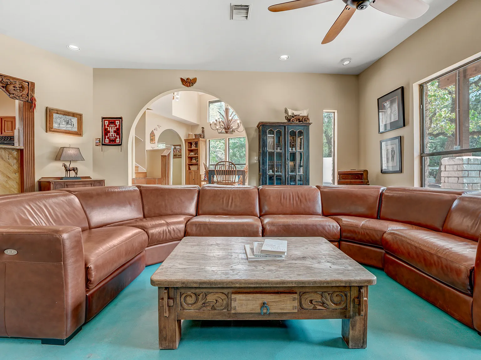5 bed, 3100 sqft, $7,500 — Photo 4