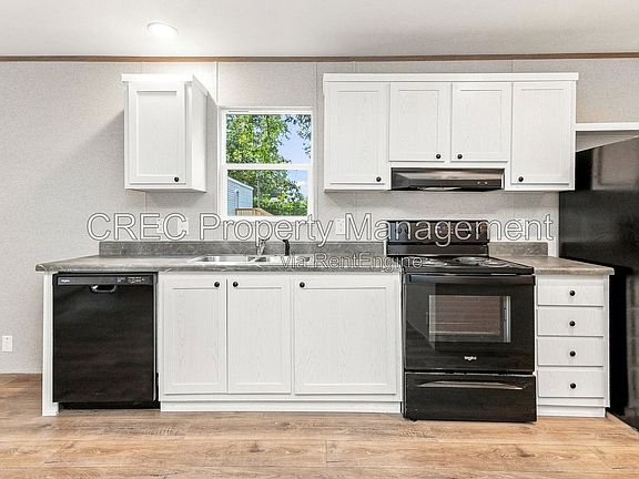 5th image of 3248 Von Ohsen Rd