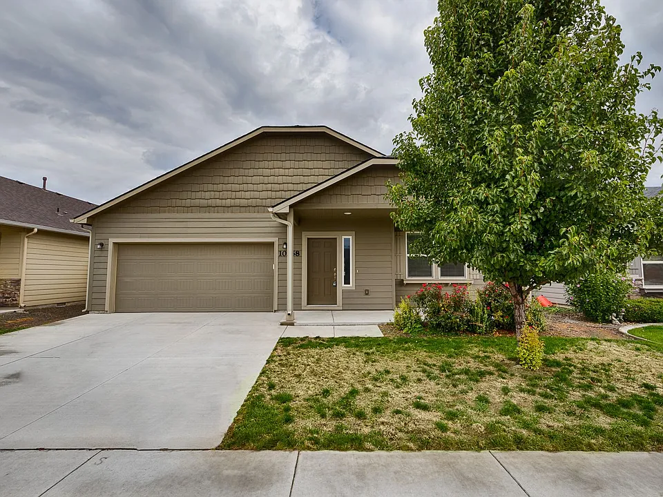 10268 W Shelborne Dr