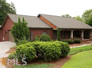 157 Cotton Creek Dr, McDonough, GA