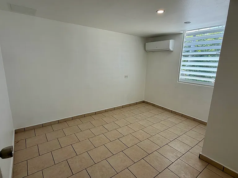 1458 Pso Damisela 7 — Photo 6