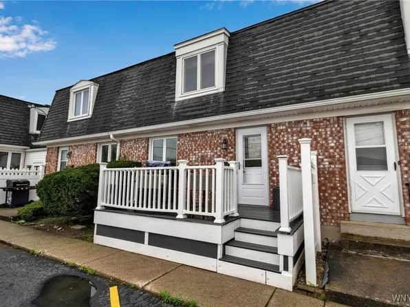2462 Colvin Blvd, Tonawanda, NY 14150