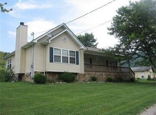 1940 Round Barn Rd, Powder Springs, TN 37848