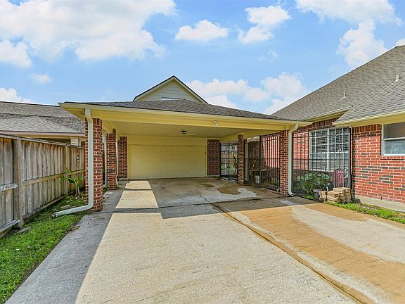 3rd image of 3519 Dry Creek Dr