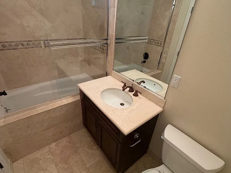 23130 Sherman Pl — Photo 49