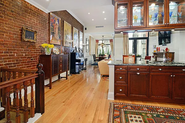 Sold by Corcoran | media 22