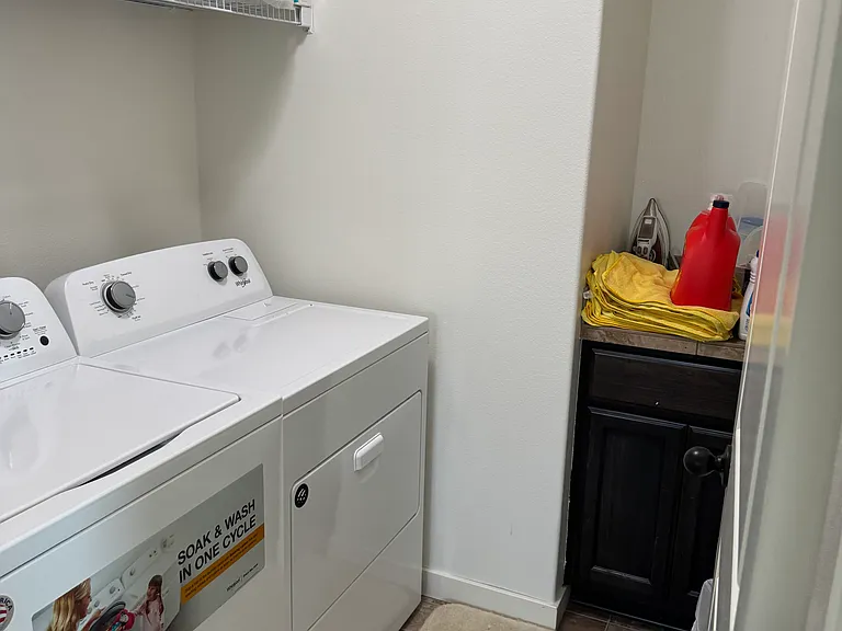 10305 NE 143rd Ave — Photo 9