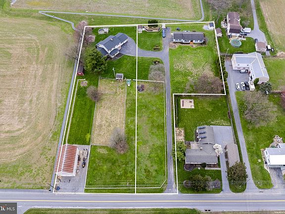 3rd image of 166 Butter Rd