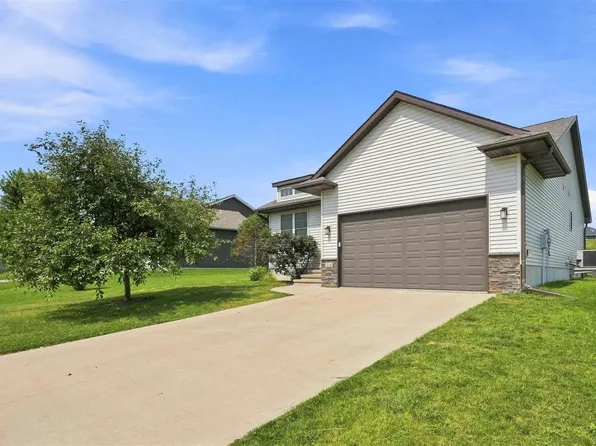 214 Cherry Ln, Tiffin, IA 52340