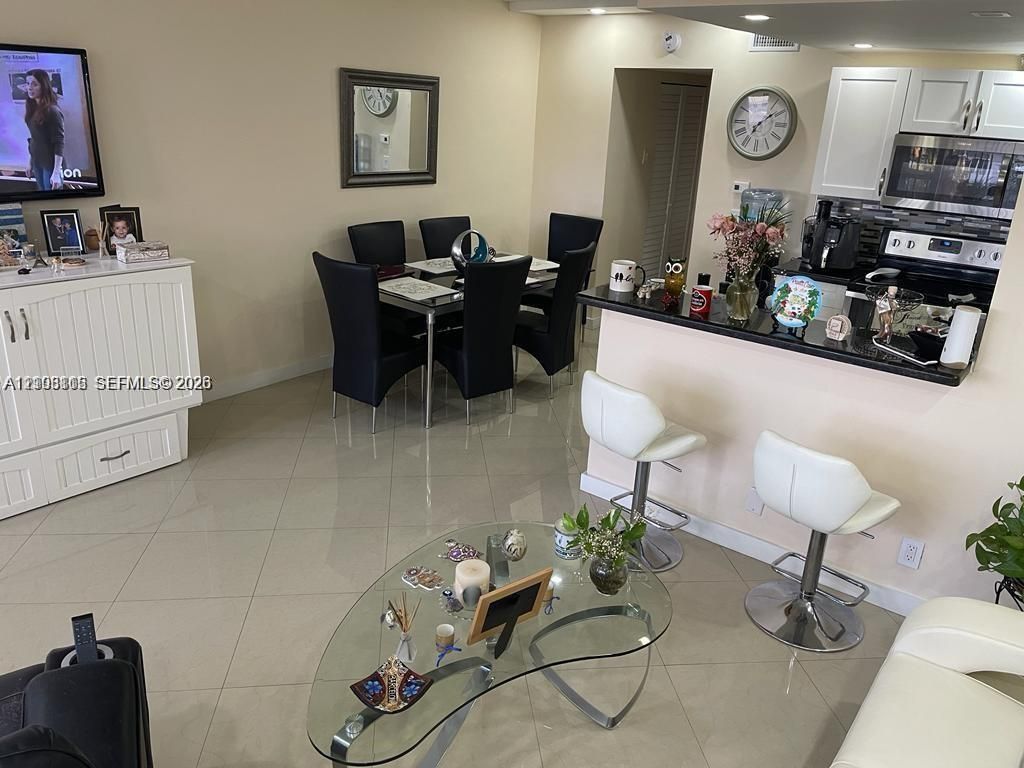 3200 NE 7th Ct APT 306C, Pompano Beach