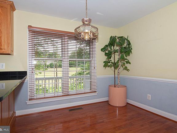 5th image of 9433 Copenhaver Dr