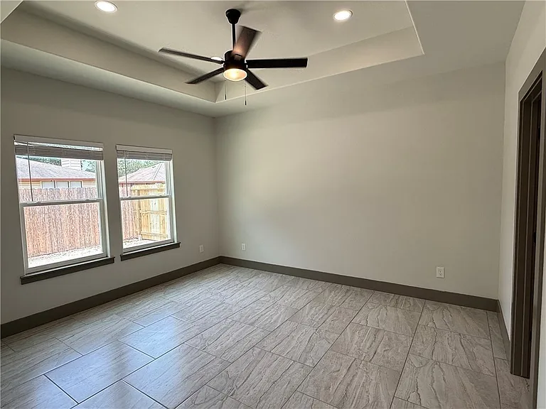 3805 Willow Weep Dr — Photo 6