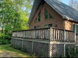 75 Charlotte White Road Ext, Westport, MA 02790