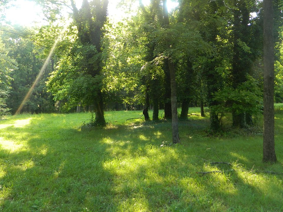 2nd image of 2129 Proffitt Rd
